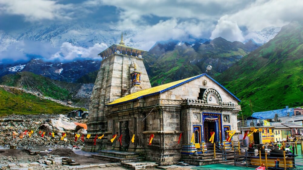 Kedarnath a Unique Location Situated in Himalayas Kedarnath a Unique Location Situated in Himalayas