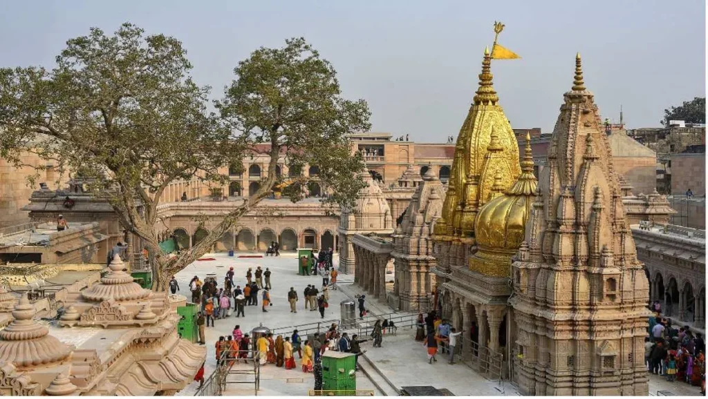 काशी विश्वनाथ ज्योतिर्लिंग — उत्तर प्रदेश