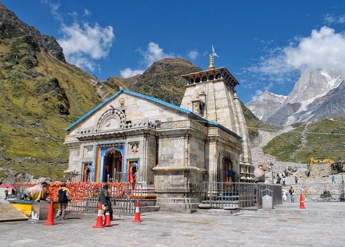 केदारनाथ ज्योतिर्लिंग – भगवान शिव के 12 ज्योतिर्लिंगों में से एक
